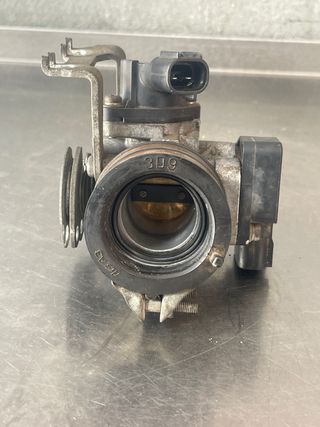 Cuerpo Inyección Yamaha YBR125 2011