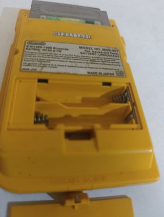 Nintendo Game Boy Pocket Amarilla