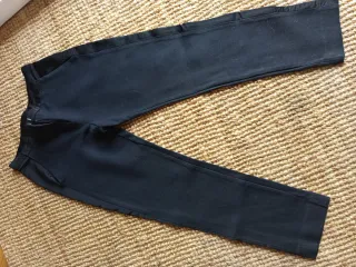 Pantalón pitillo Pedro del Hierro. Talla S