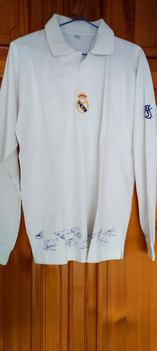 Polo Real Madrid Conmemorativo 2002-2003 Firmado