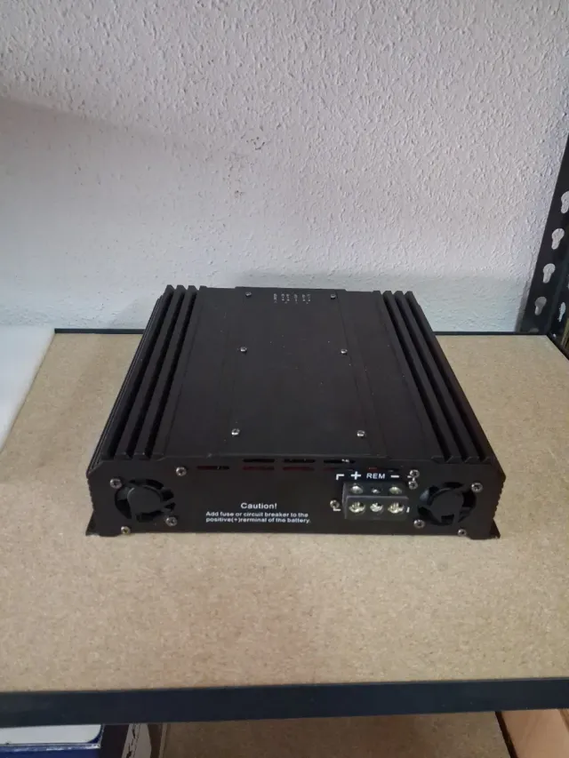 Amplificador PWU-3500D Negro