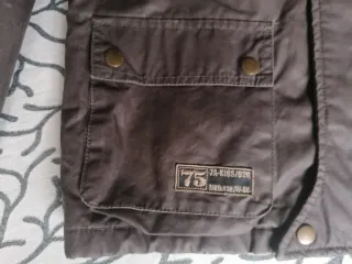 Abrigo Zara tipo Barbour