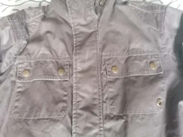 Abrigo Zara tipo Barbour