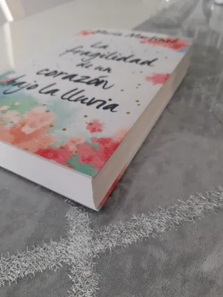 La fragilidad de un corazón bajo la lluvia