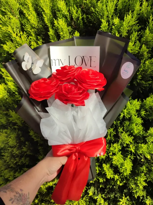 Ramo de flores eternas