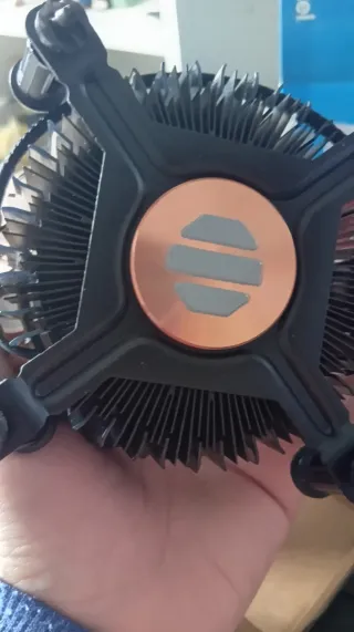 Intel Core i5 12400F + Disipador