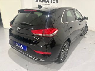 Hyundai i30 2021