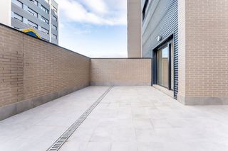 Piso en alquiler en Butarque en Madrid