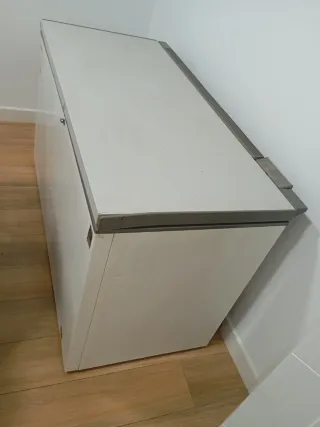 Congelador horizontal 143x83 cm en perfecto estado