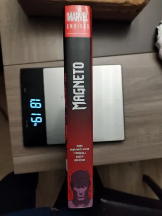 Marvel omnibus magneto de cullen bunn y g. hern...