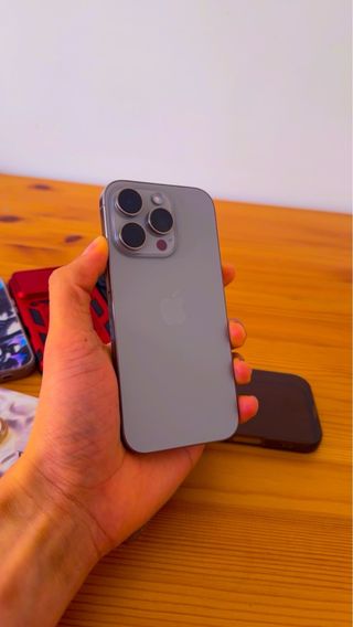 iPhone 16 Pro 256GB Plata