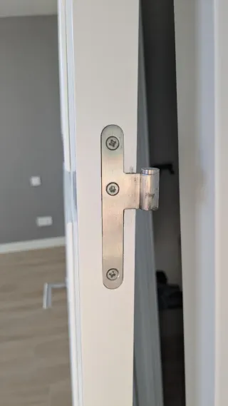 Puerta interior madera maciza con cristal