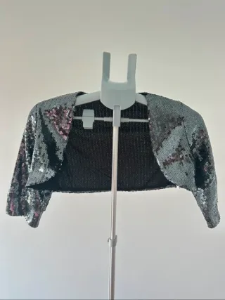 Chaqueta torera lentejuelas fiesta invitada