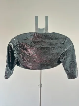 Chaqueta torera lentejuelas fiesta invitada