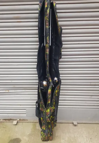 2 Cañas de Surf Casting con carretes