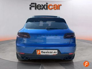 Porsche Macan -