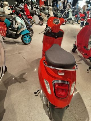 Vespa Primavera 50cc E5
