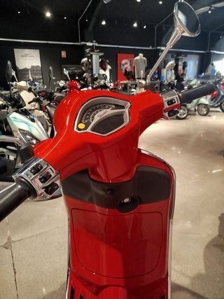 Vespa Primavera 50cc E5