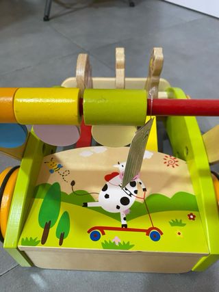 Andador de madera para bebés