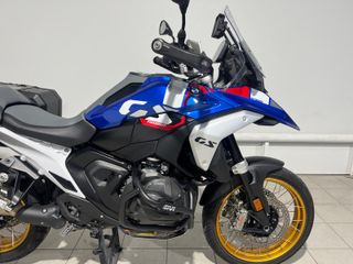 BMW R 1300 GS TROPHY con maletas