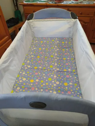 Cuna de viaje plegable azul