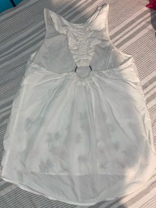 Blusa blanca bordada floral