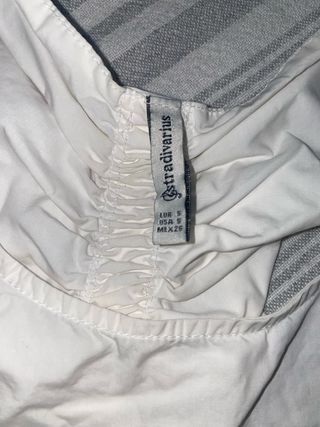 Blusa blanca bordada floral