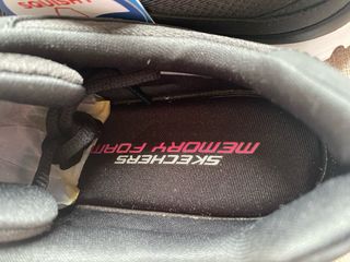 Zapatillas Skechers Talla 40-41 Negras