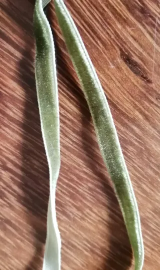 Collar con colgante de lupa-gafas diseño búho