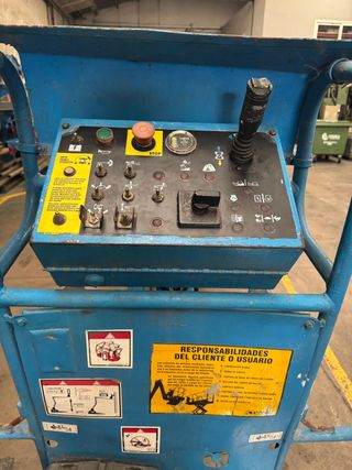 Plataforma Elevadora Genie Z-30 20N RJ Eléctrica