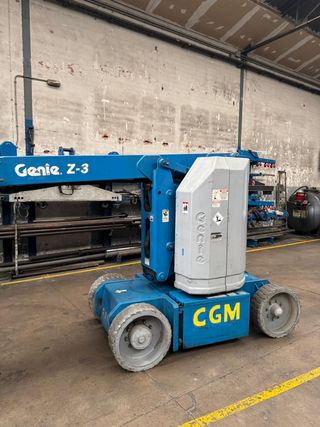 Plataforma Elevadora Genie Z-30 20N RJ Eléctrica