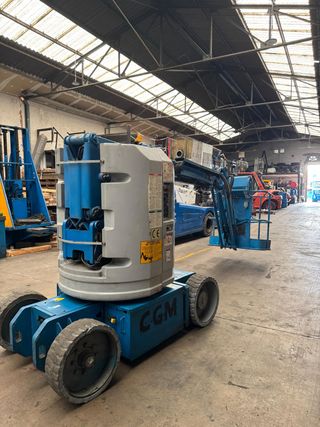 Plataforma Elevadora Genie Z-30 20N RJ Eléctrica