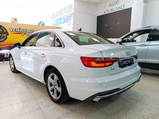 Audi A4 Advanced 30 TDI 100kW (136CV) S tronic