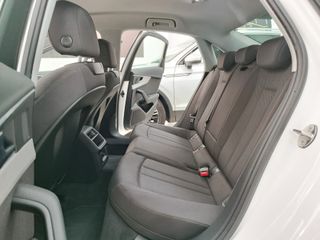 Audi A4 Advanced 30 TDI 100kW (136CV) S tronic