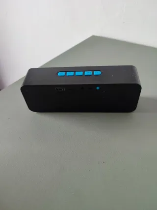 Altavoz Bluetooth Negro y Azul