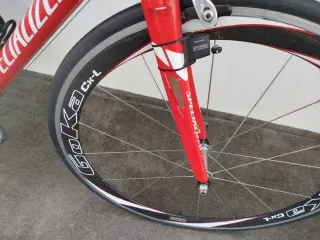 2 bicicletas no se venden por separado.