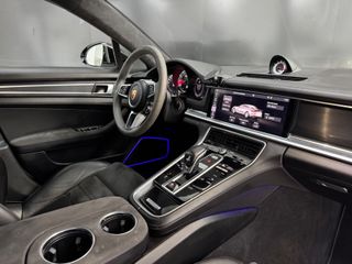 Porsche Panamera GTS