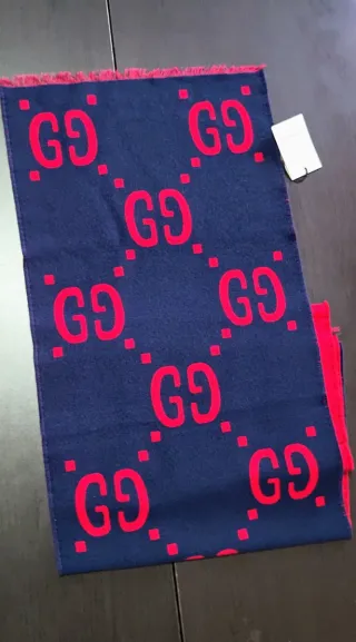 Sciarpa Gucci Lana e seta GG rossa blu
