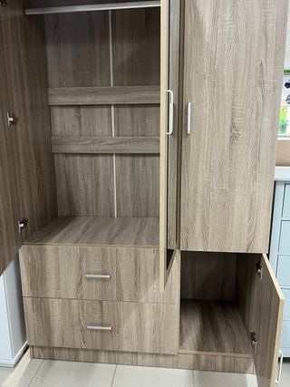 Armario 3 puertas con esoejo dos colores