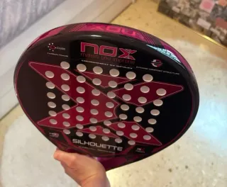 Vendo pala nox solo usada 2 minutos para probarla