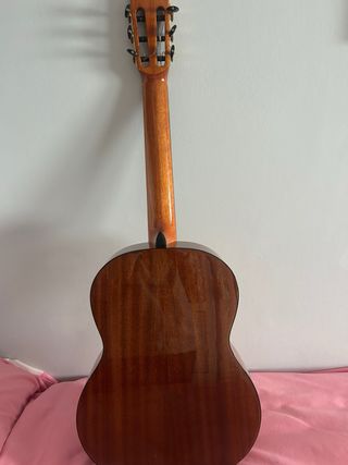Guitarra Española con Funda y Afinador
