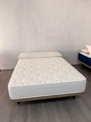 Colchón nuevo viscoelastico. Desde 99€.