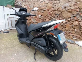 Kymco agility 125 pocos kilómetros