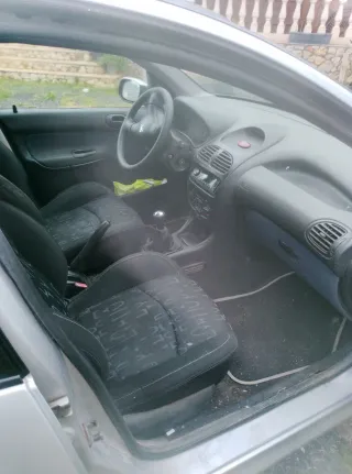 Peugeot 206 2000