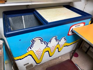 Congelador arcón helados hostelería