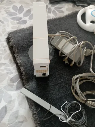 Consola Nintendo Wii Blanca + 5 Juegos.