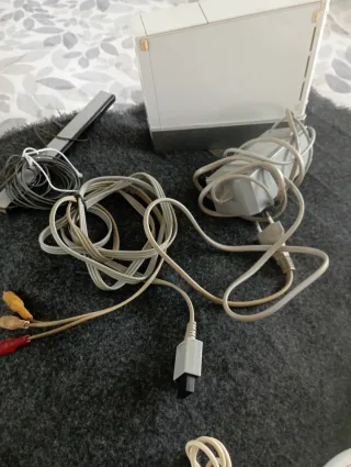 Consola Nintendo Wii Blanca + 5 Juegos.