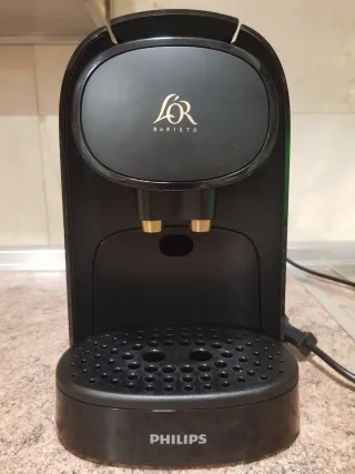 Cafetera LOR Barista Philips Negra