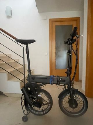Bicicleta Eléctrica Plegable Negra
