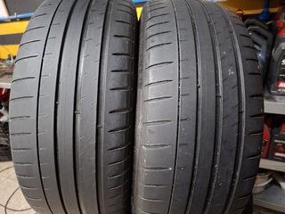 Michelin PS4 205/45 R17